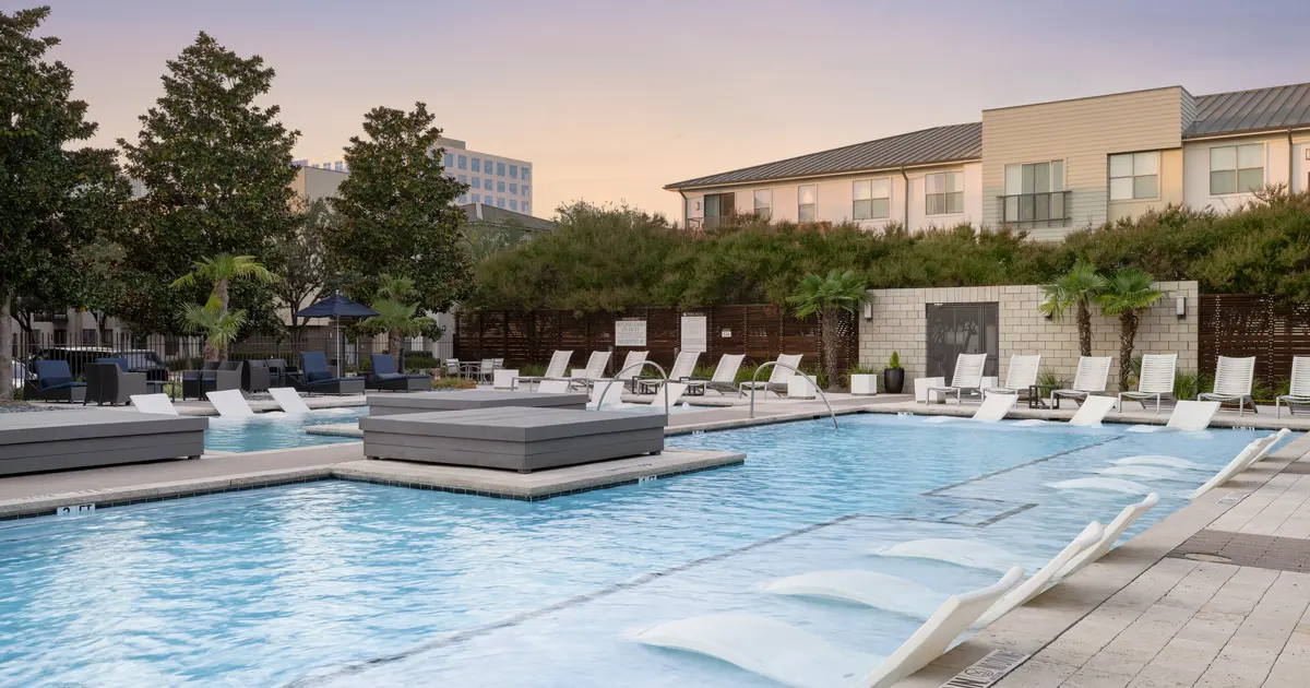 Apartments in Plano Amenities Legacy North